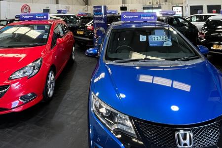 Motor finance that goes the extra mile for you, whatever your circumstances Motor finance that goes the extra mile for you, whatever your circumstances