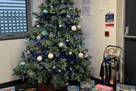 Close Brothers Motor Finance raise £6,529 for Cash for Kids’ Mission Christmas appeal