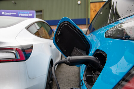 The great electric disconnect: New data reveals EV range now doubles the average UK weekly commute
