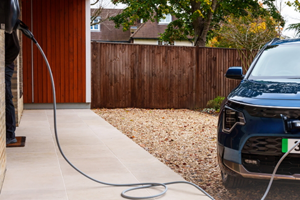 Pod and Close Brothers Motor Finance announce multi-year EV partnership