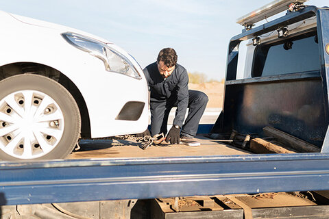 Car being towed insurance claim